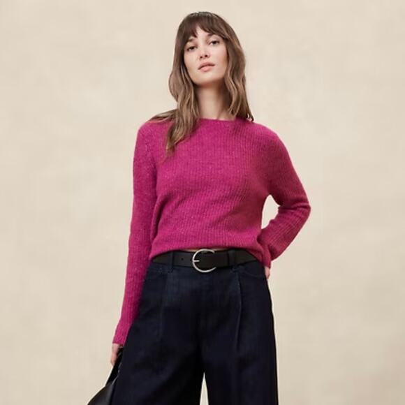 Banana Republic Cozy Ribbed Knit Elegant Berry Sweater NWT - Picture 1 of 10